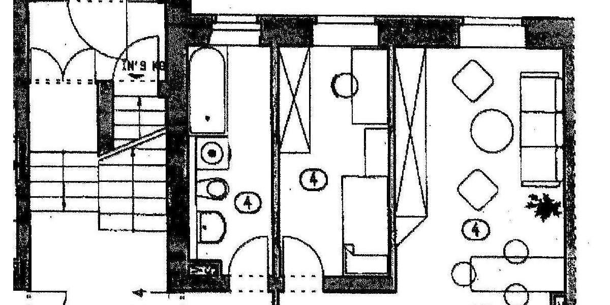 Gut vermietete Eigentumswohnung in gepflegtem Mehrfamilienhaus in Seitenstraßenlage 2 zimmer