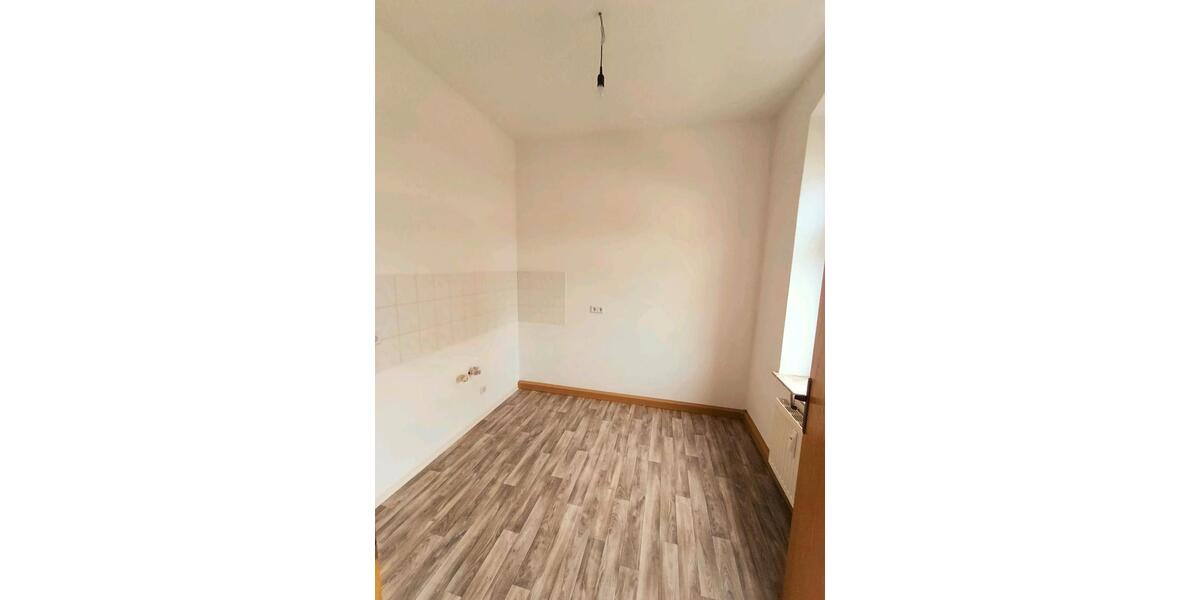 Hochparterre Chemnitz Ebersdorf - 2 Zimmer, 57 m&sup2;, 299&euro; | Angebot:26297232