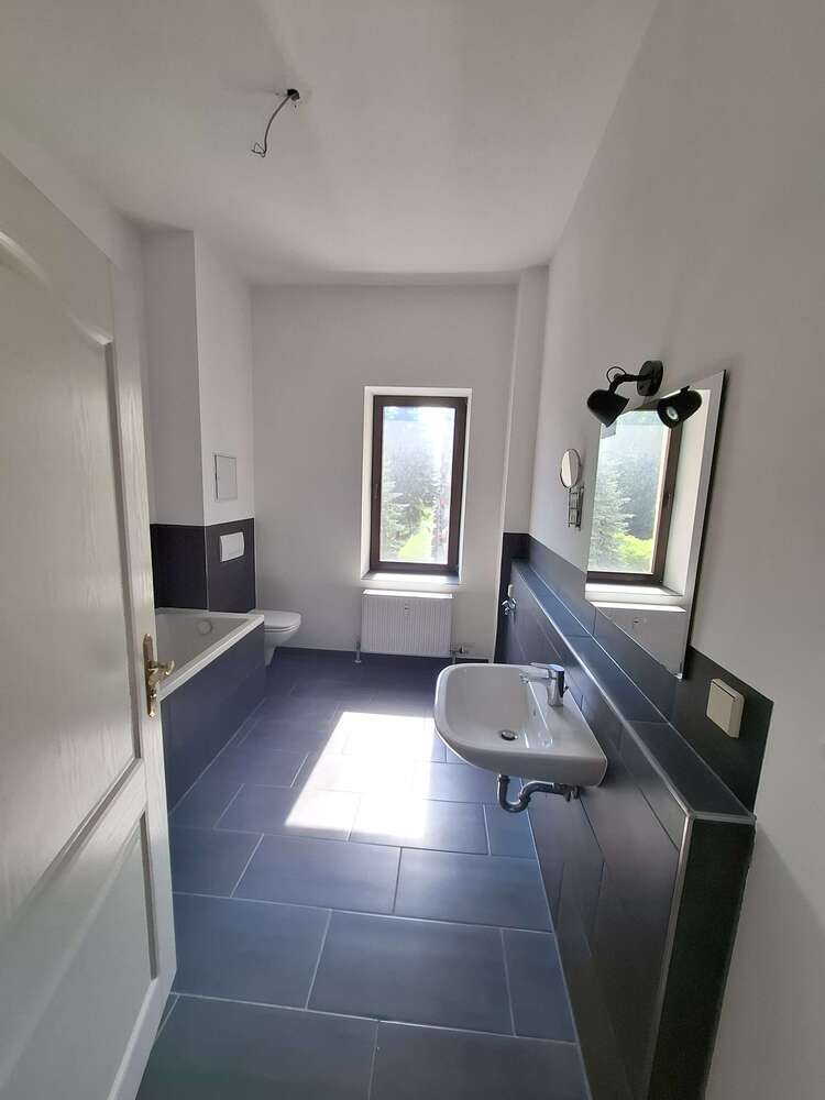 Wohnung zum Mieten in Chemnitz 700 € 103 m²