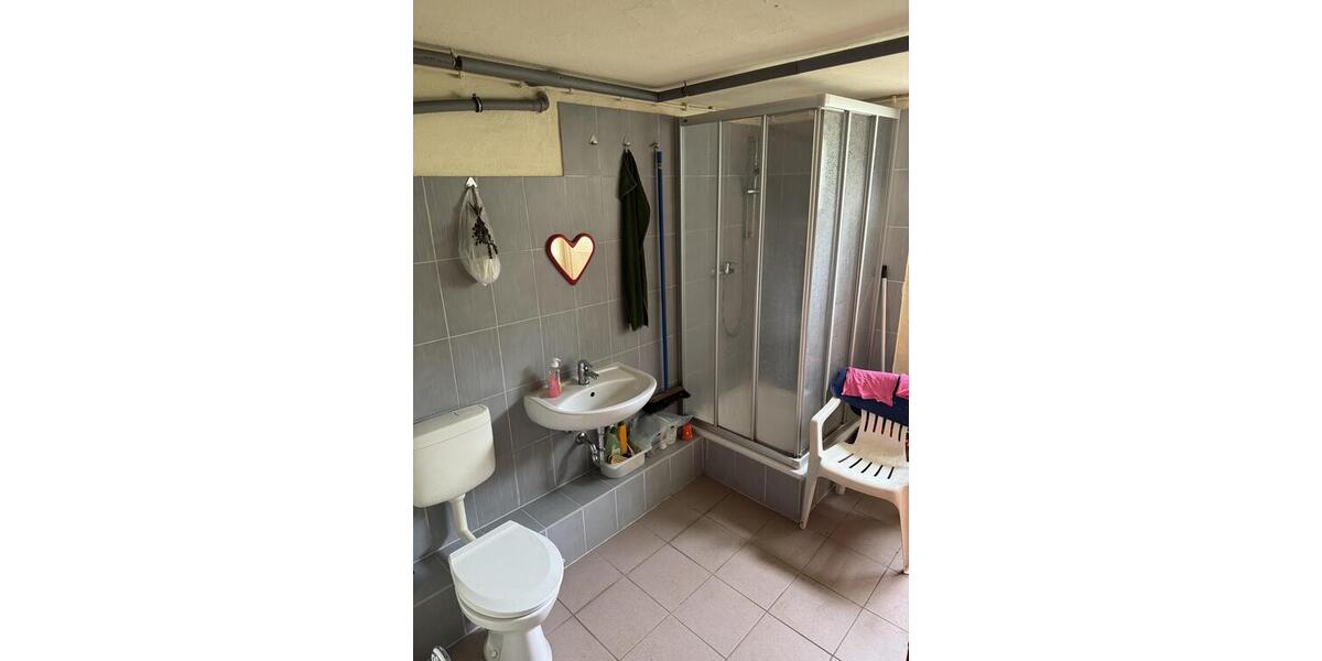 Einfamilienhaus mit großem Grundstück und Doppelgarage in ruhiger Lage! - Einfamilienhaus Hainichen | Angebot:26822282