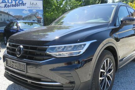 VW Tiguan 76.800 km 25.950 € Prießnitz 04654