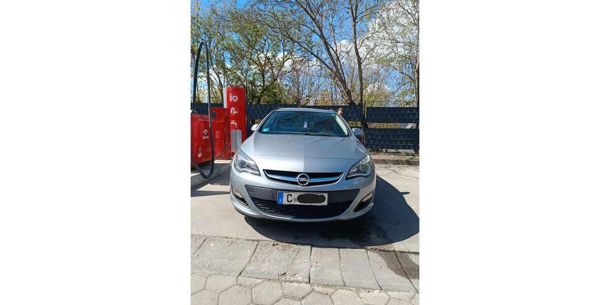 Opel Astra 137.330 km 5.555 &euro; Schönbrunn 09429
