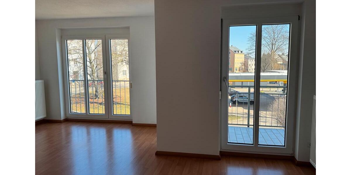 Etagenwohnung Limbach-Oberfrohna Oberfrohna - 3 Zimmer, 80 m&sup2;, 94.000&euro; | Angebot:26402719