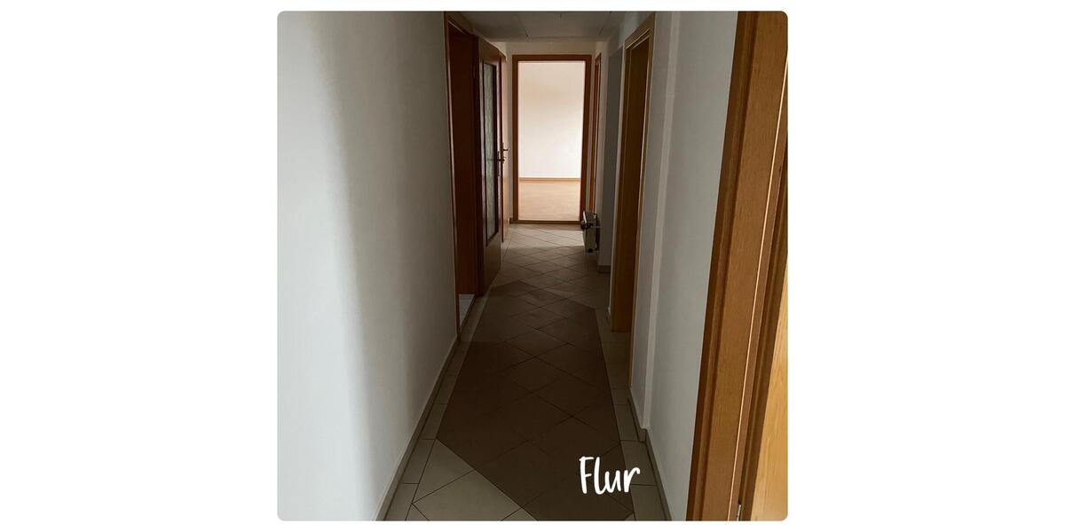 Dachgeschoßwohnung Chemnitz Klaffenbach - 2.5 Zimmer, 62 m&sup2;, 430&euro; | Angebot:26178185