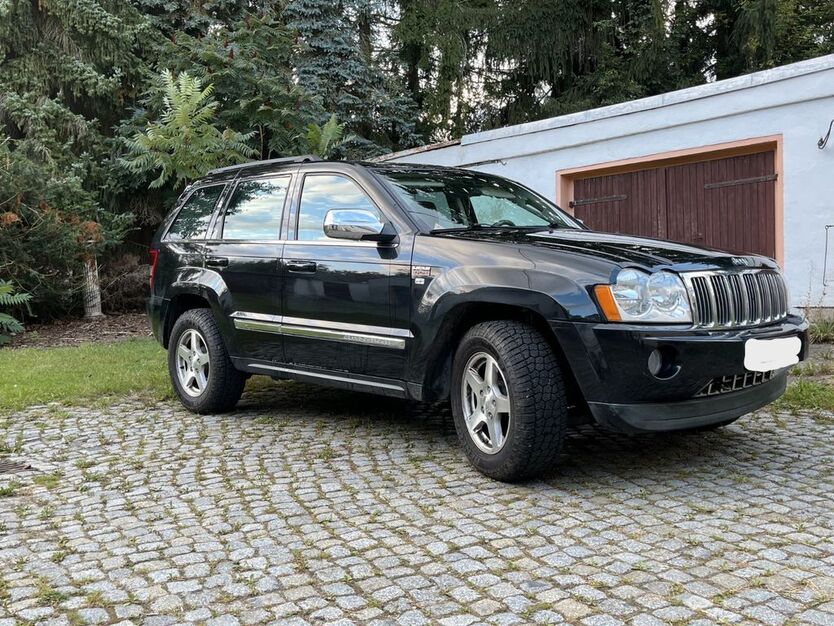 Jeep Grand Cherokee 139.000 km 17.999 € Limbach- Oberfrohna 09212