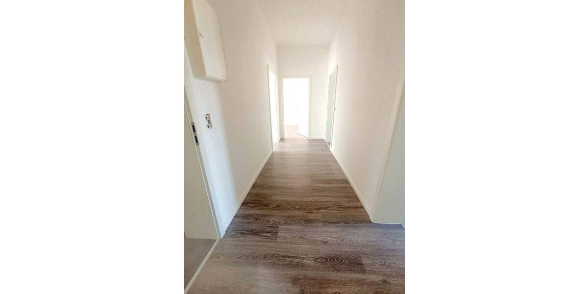 Etagenwohnung Chemnitz Altchemnitz - 3 Zimmer, 83 m&sup2;, 80.000&euro; | Angebot:26214086