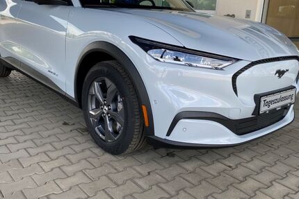 Ford Mustang Mach-E 33.000 km 33.990 &euro; Glauchau 08371