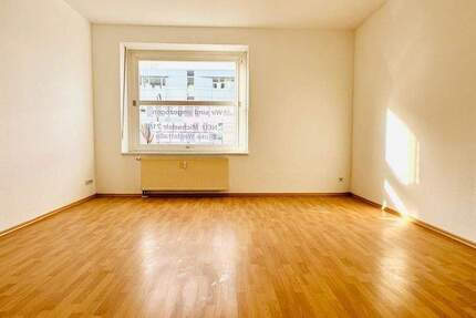 Wohnung Chemnitz Kaßberg - 3 Zimmer, 117 m&sup2;, 823&euro; | Angebot:26629278