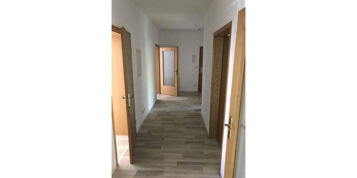Etagenwohnung Chemnitz Altchemnitz - 4 Zimmer, 90 m&sup2;, 485&euro; | Angebot:26305725