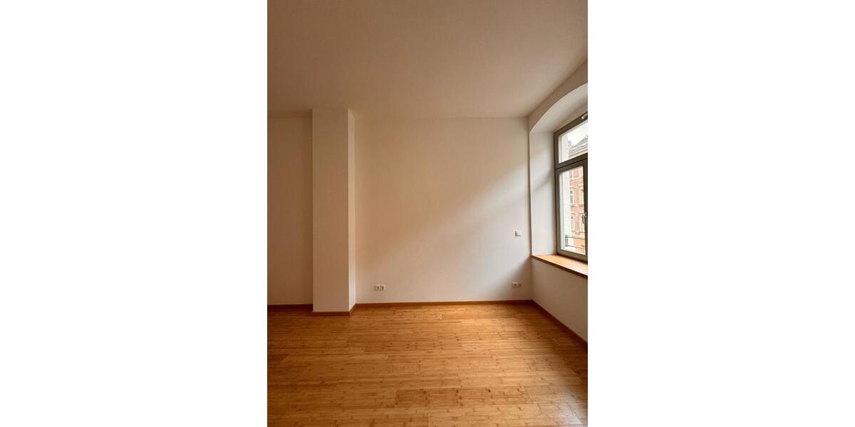 Etagenwohnung Chemnitz Hilbersdorf - 4 Zimmer, 95 m&sup2;, 915&euro; | Angebot:26110630