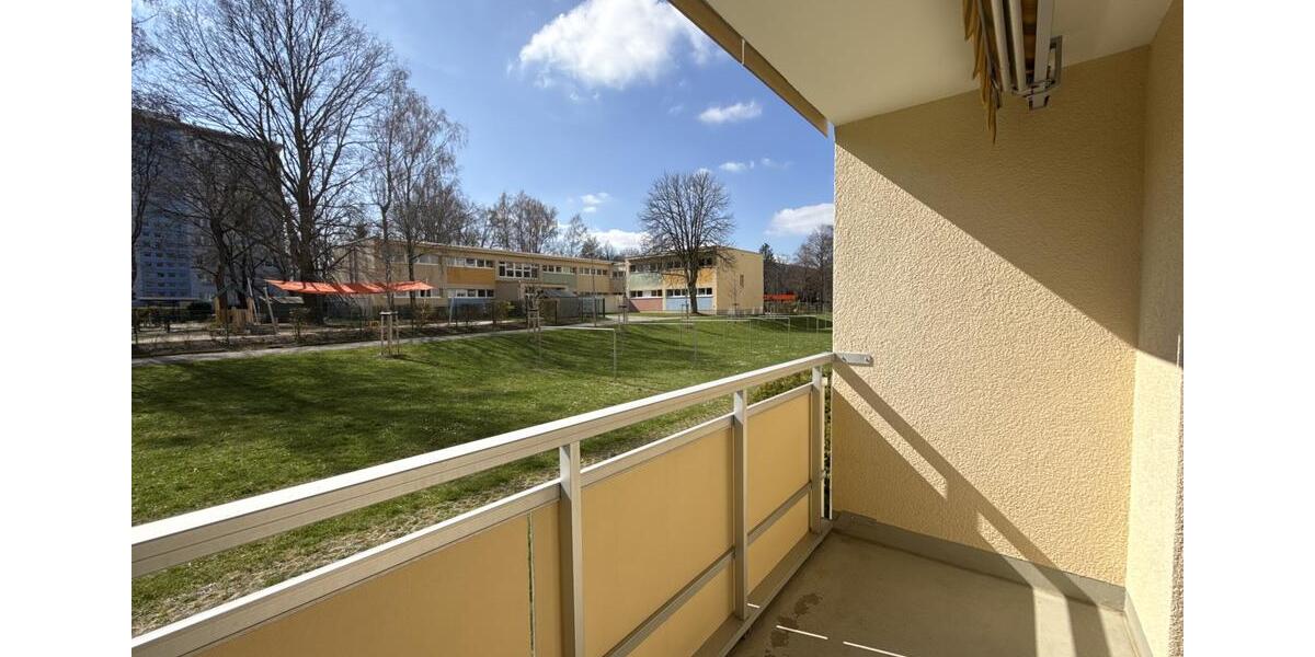Erdgeschoßwohnung Chemnitz Adelsberg - 2 Zimmer, 71 m&sup2;, 484&euro; | Angebot:26442347