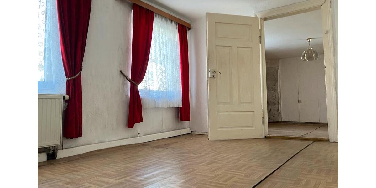Reihenhaus Wildenfels - 2 Zimmer, 93 m&sup2;, 48.000&euro; | Angebot:26812671