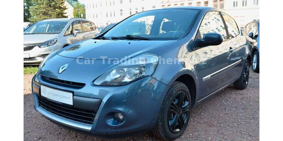 Renault Clio 146.010 km 3.999 € Chemnitz 09120