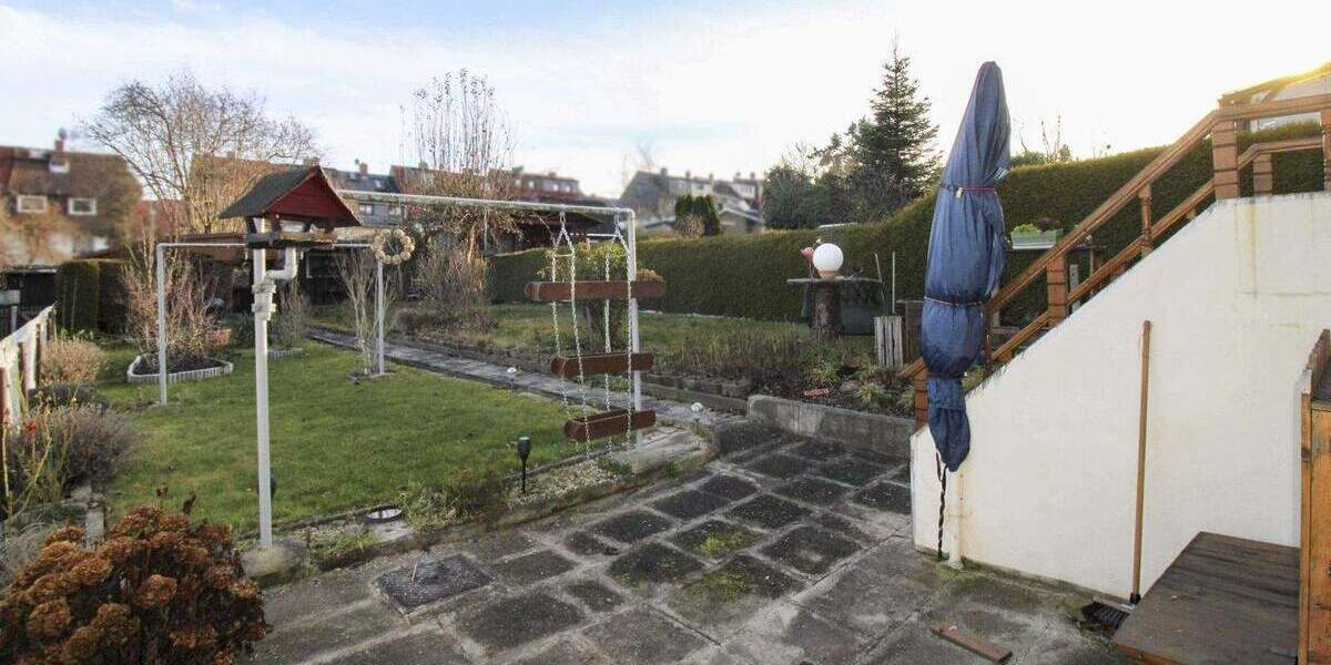 Ab Frühsommer bezugsfreies Reihenmittelhaus mit Garten und 2 Stellplätzen in Borna Heinersdorf 5 zimmer