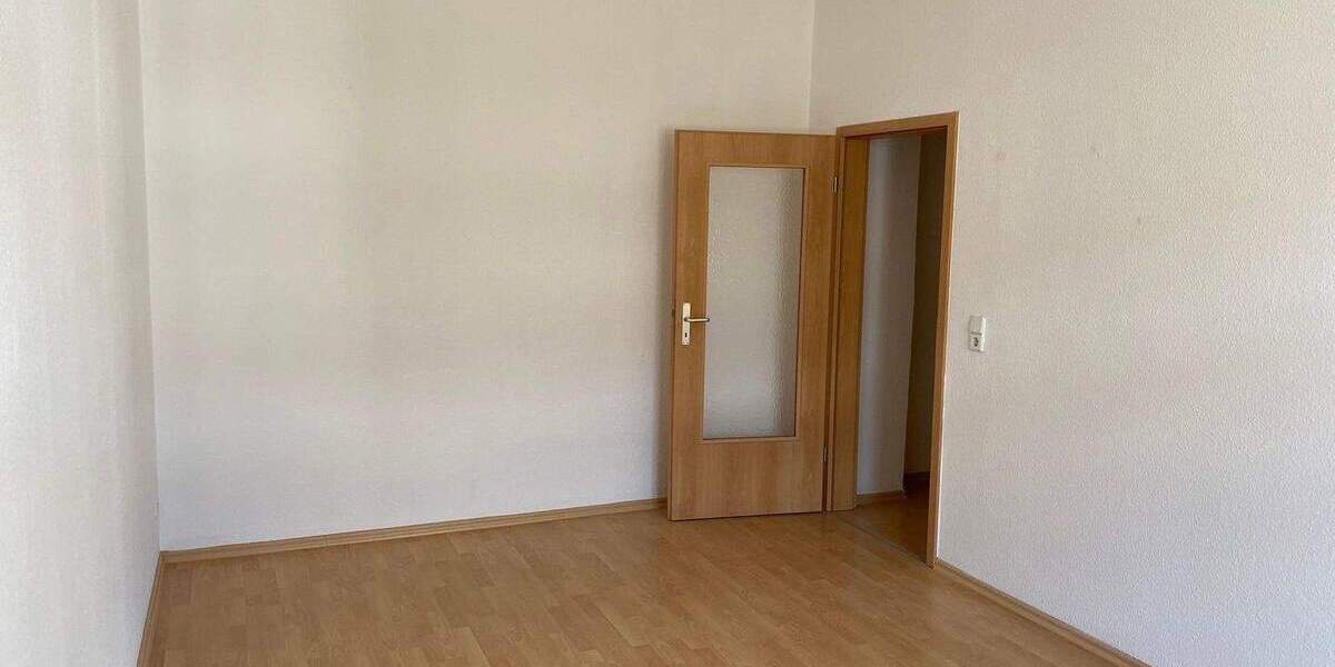 Etagenwohnung Chemnitz Ebersdorf - 2 Zimmer, 46 m&sup2;, 230&euro; | Angebot:25696311