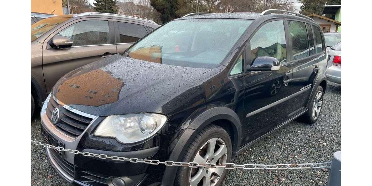 VW Touran 240.000 km 3.700 &euro; Chemnitz 09114