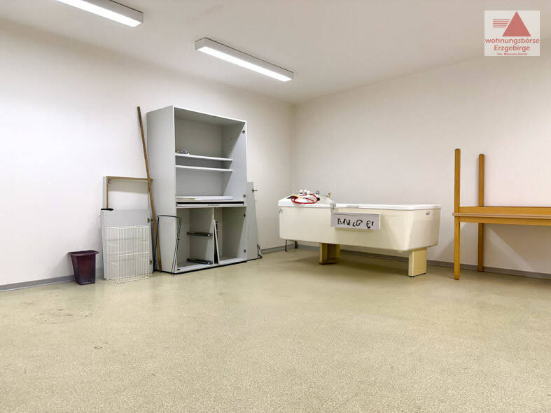 Gewerbeobjekt Elterlein - 6 Zimmer, 344 m&sup2;, 1.100&euro; | Angebot:25688274