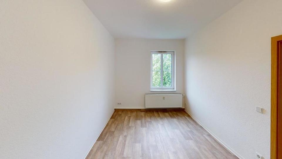 Erdgeschoßwohnung Chemnitz Bernsdorf - 3 Zimmer, 71 m&sup2;, 411&euro; | Angebot:26271604
