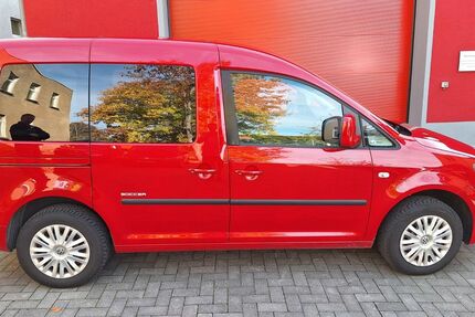 VW Caddy 144.424 km 9.995 &euro; Limbach-Oberfrohna 09212