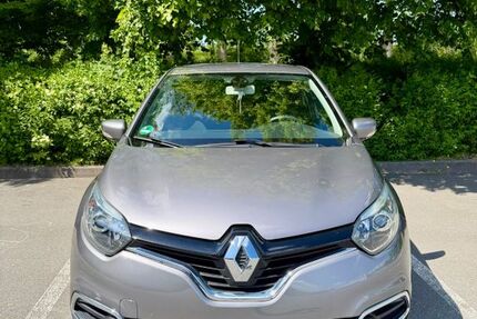 Renault Captur 105.000 km 9.000 &euro; Chemnitz 09123