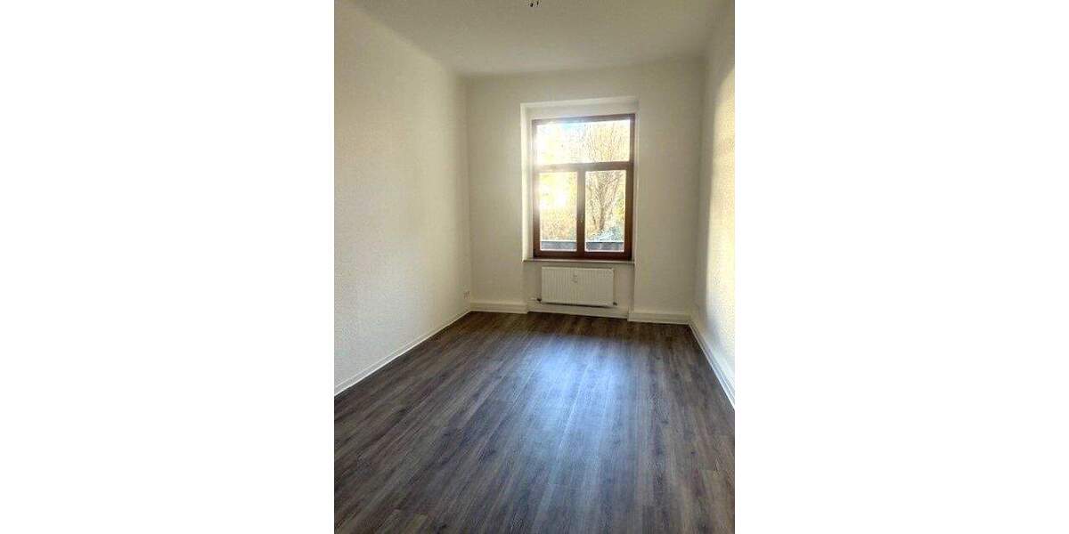 Etagenwohnung Chemnitz Kaßberg - 3 Zimmer, 80 m&sup2;, 550&euro; | Angebot:25731556