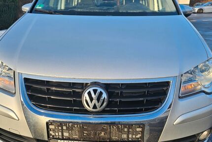 VW Touran 320.000 km 2.580 &euro; Chemnitz 09120