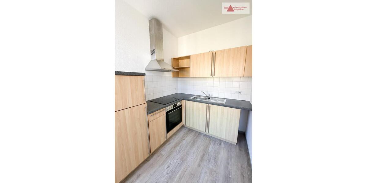 Etagenwohnung Chemnitz Kapellenberg - 1 Zimmer, 40 m&sup2;, 260&euro; | Angebot:26347840