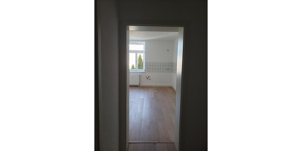 Etagenwohnung Limbach-Oberfrohna Oberfrohna - 2 Zimmer, 60 m&sup2;, 395&euro; | Angebot:26493235