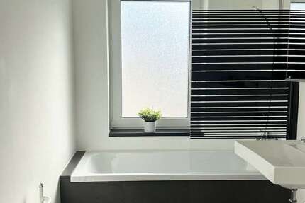 Wohnung zum Kaufen in Chemnitz 64.900 € 58.16 m² 2 zimmer