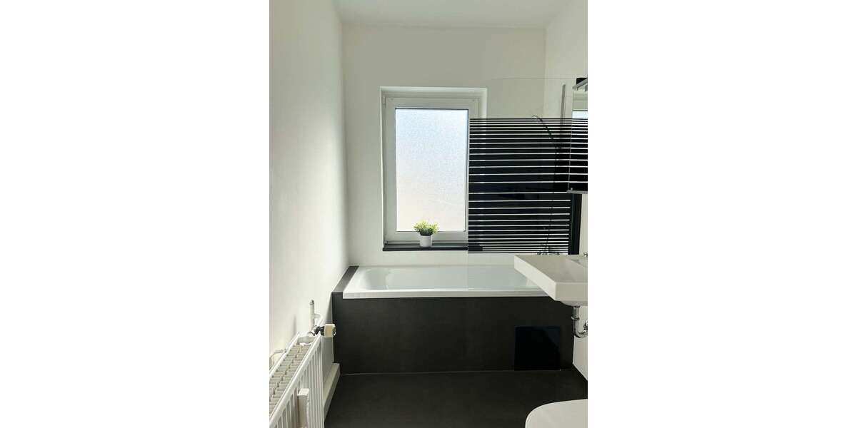 Wohnung zum Kaufen in Chemnitz 64.900 € 58.16 m² 2 zimmer