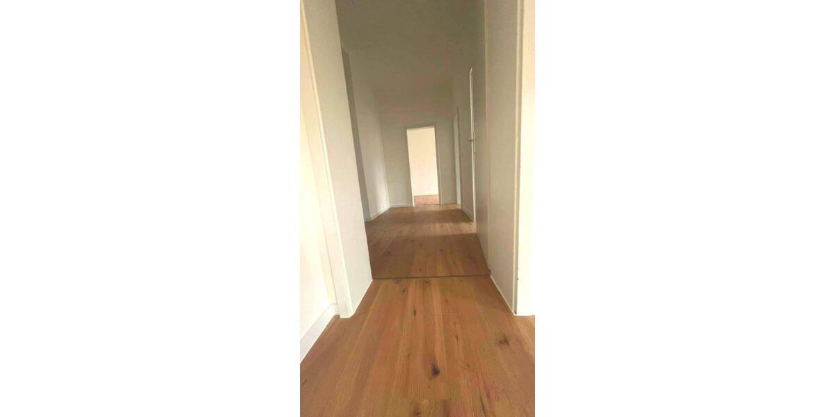 Etagenwohnung Chemnitz Hilbersdorf - 2 Zimmer, 60 m&sup2;, 300&euro; | Angebot:26930099