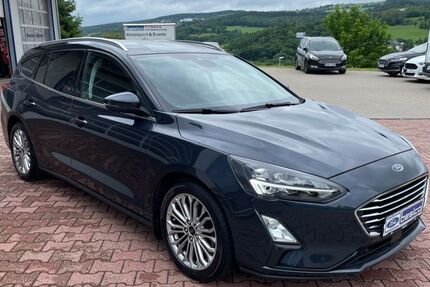 Ford Focus 72.518 km 16.870 &euro; Glauchau 08371