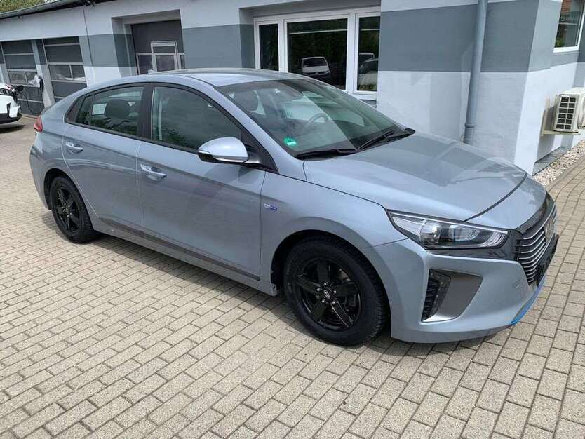 IONIQ