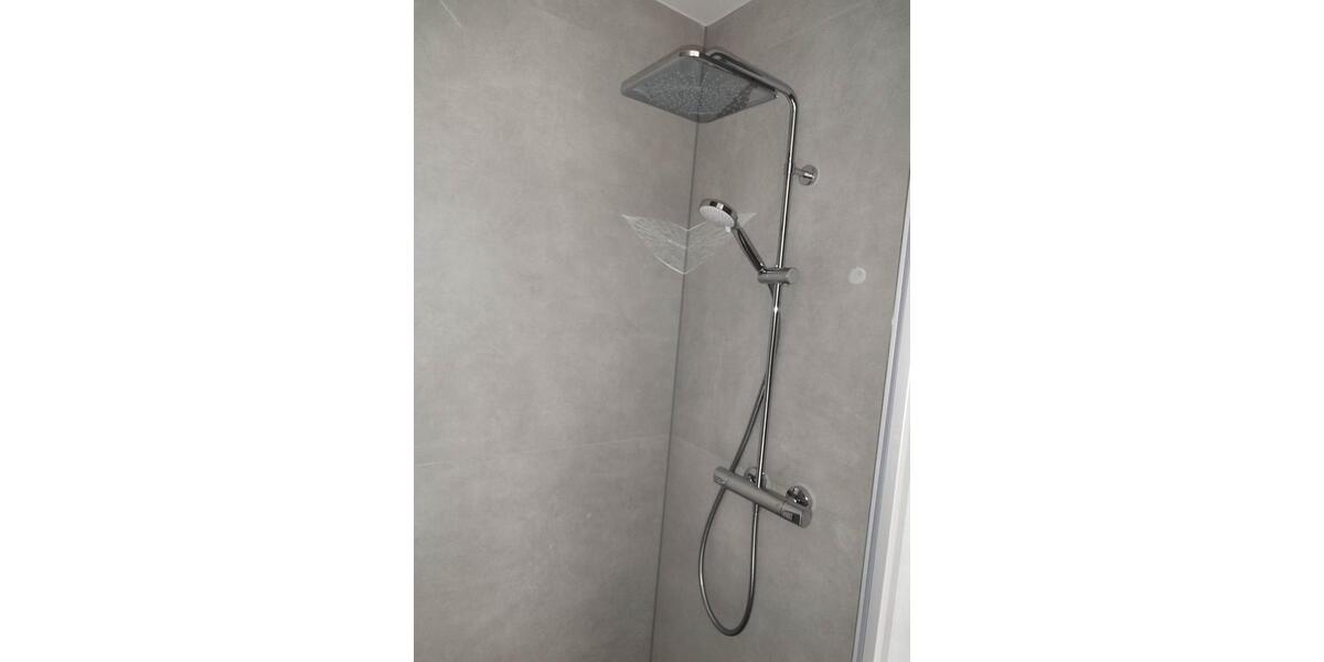 Neubau zur Miete: Stilvolle Doppelhaushälfte mit Garten 4 zimmer