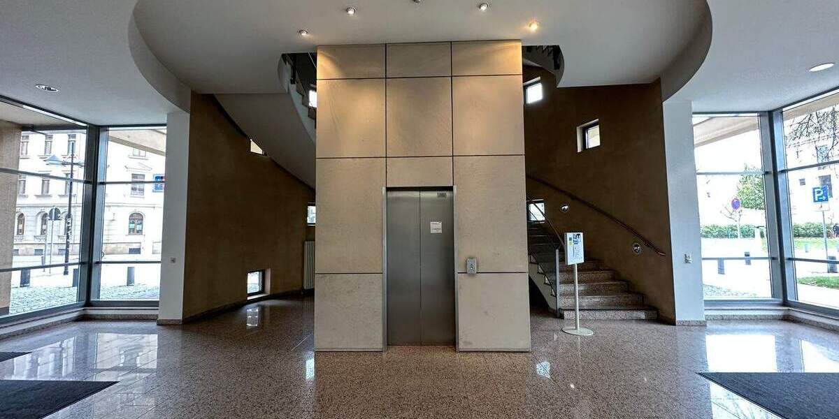 Gewerbeobjekt Chemnitz Zentrum - 8 Zimmer, 350 m&sup2;, 2.800&euro; | Angebot:25815926