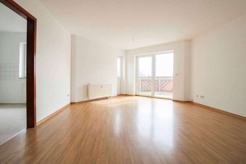 Wohnung zum Kaufen in Burgstädt 59.000 € 57.27 m²
