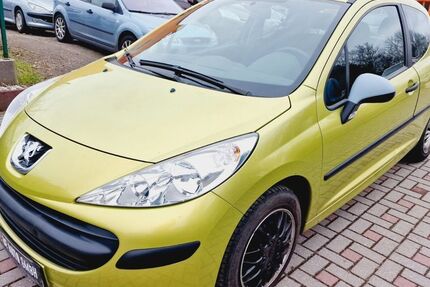 Peugeot 207 106.157 km 1.790 &euro; Chemnitz 09114