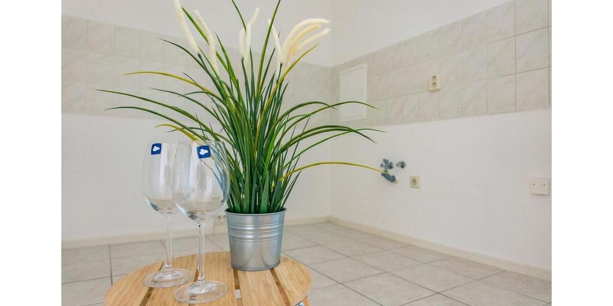 Etagenwohnung Chemnitz Borna-Heinersdorf - 3 Zimmer, 55 m&sup2;, 285&euro; | Angebot:26200727