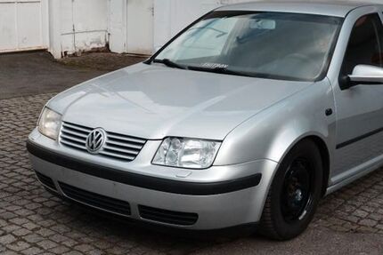 VW Bora 203.300 km 1.350 &euro; Drebach 09430