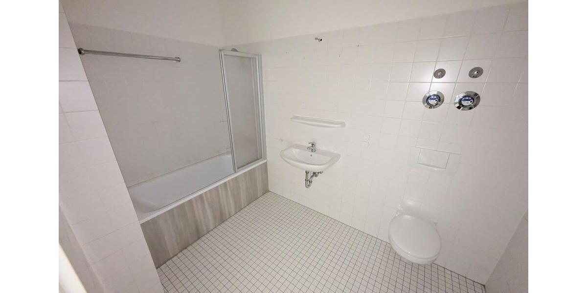 Erdgeschoßwohnung Chemnitz Hilbersdorf - 3 Zimmer, 66 m&sup2;, 375&euro; | Angebot:26321569