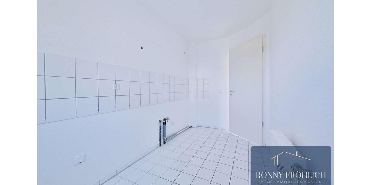 Etagenwohnung Chemnitz Kapellenberg - 3 Zimmer, 97 m&sup2;, 869&euro; | Angebot:26633257