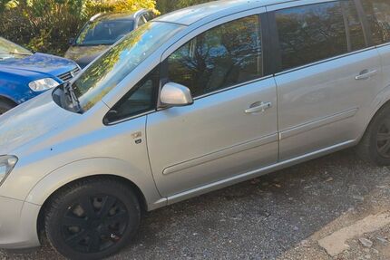 Opel Zafira 185.000 km 2.990 &euro; Chemnitz 09114