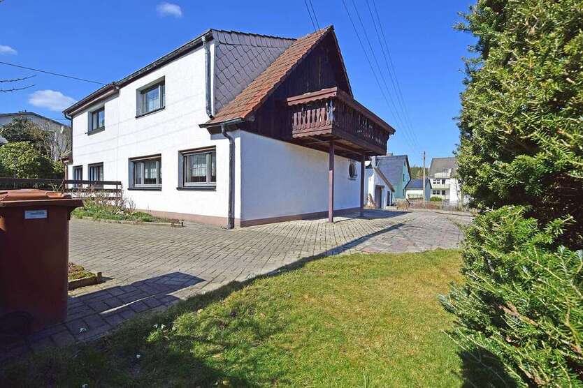 Haus zum Kaufen in Schwarzenberg 69.550 € 80 m²