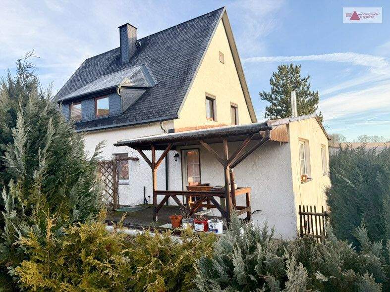 Einfamilienhaus Wiesa / Neundorf Neundorf - 7 Zimmer, 150 m&sup2;, 66.000&euro; | Angebot:25779071