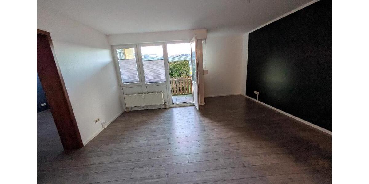 Helle 2-Raum-Wohnung mit offener Einbauküche, Tiefgaragenstellplatz & Aufzug 2 zimmer