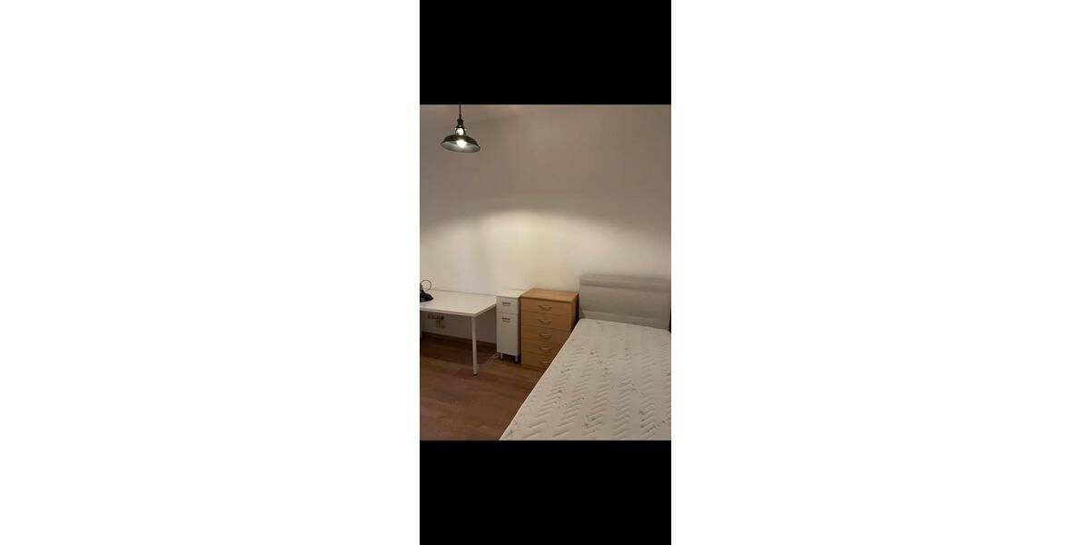 Etagenwohnung Chemnitz Kapellenberg - 2 Zimmer, 50 m&sup2;, 280&euro; | Angebot:25363681