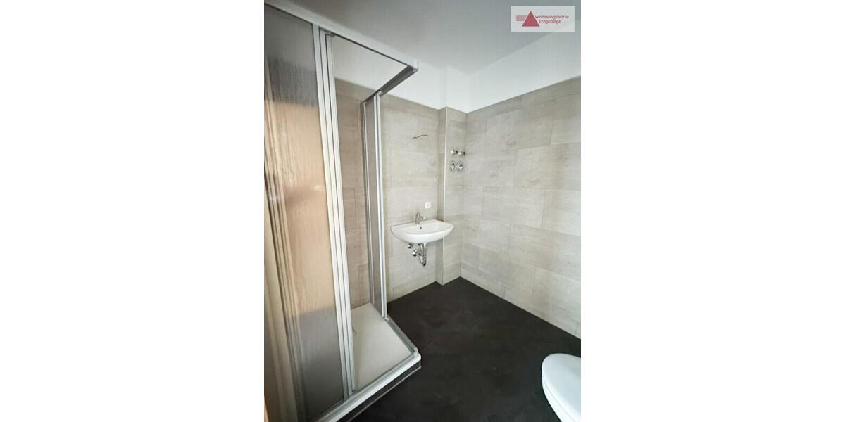 Etagenwohnung Chemnitz Kapellenberg - 1 Zimmer, 40 m&sup2;, 260&euro; | Angebot:26347840