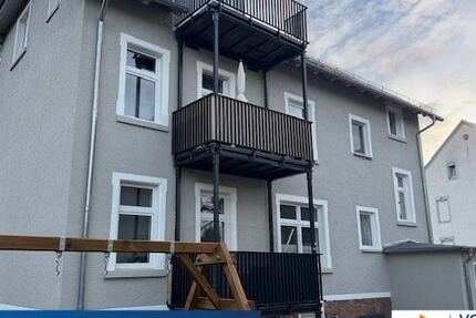 Hochwertige 4-Raum-Wohnung mit Balkon!