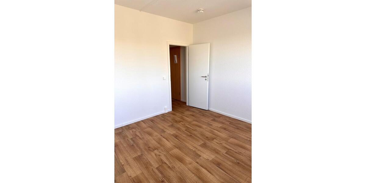 Etagenwohnung Chemnitz Markersdorf - 3 Zimmer, 56 m&sup2;, 307&euro; | Angebot:26339282