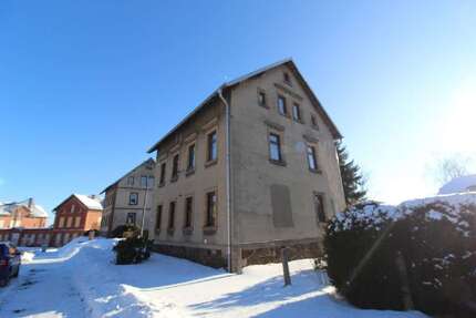 Haus zum Kaufen in Hohenstein-Ernstthal 139.500 € 196.89 m² 6 zimmer